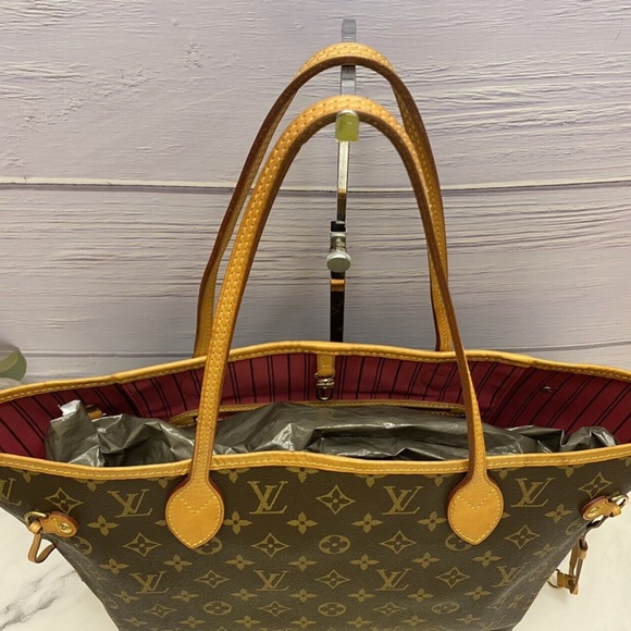 ❤️🩹SOLD❤️🩹 Louis Vuitton Neverfull MM Monogram Pivoine Shoulder Tote (AR2126) - Picture 11 of 15